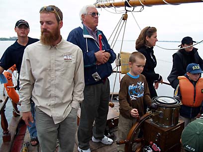 small helmsman